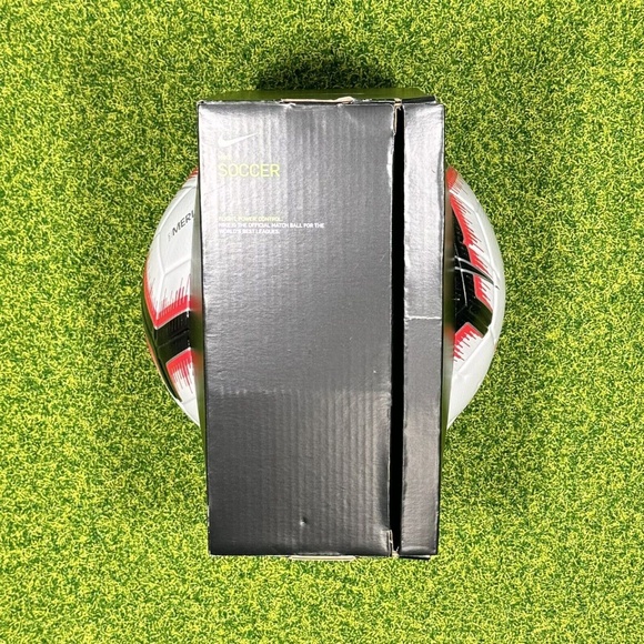 Nike Merlin ACC Official Match Soccer Ball Size 5 White Red Black PSC630-100 - Picture 5 of 7